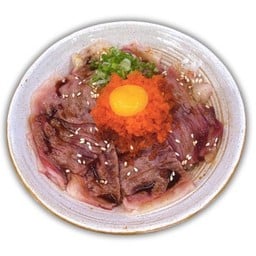 ข้าวหน้าเนื้อวากิว (เบิร์นไฟ)