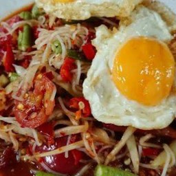 ตำซั่วนัวๆไข่ดาว2ใบ