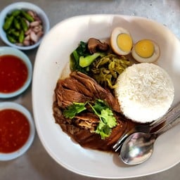 ข้าวขาหมู