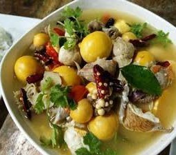 ต้มยำพวงไข่น้ำใส