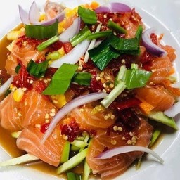 ยำแซลม่อน