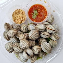 [อร่อยซ่ากับโค้ก] หอยแครงลวก +  โค้ก ออริจินัล (กระป๋อง) 