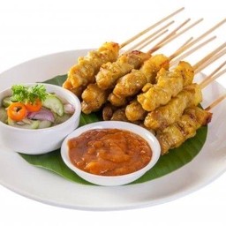 หมูสะเต๊ะ 16 ไม้