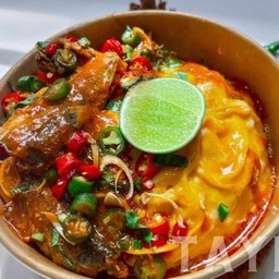 ข้าวไข่ข้นปลากระป๋อง