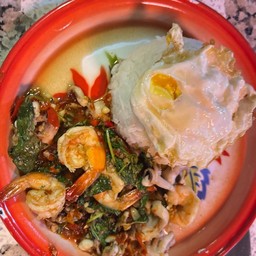 กระเพราทะเลไข่ดาว