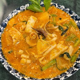 หมึกหอมสดผัดไข่เค็ม