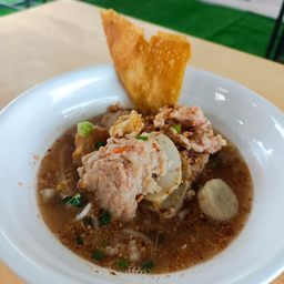 ก๋วยเตี๋ยวต้มยำหมู