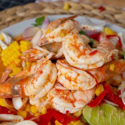 ยำกุ้ง LM