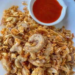 ไส้ทอดกระเทียม LM