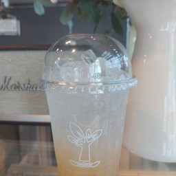 บ๊วย โซดา