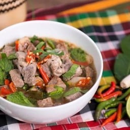 ต้มแซ่บเนื้อ