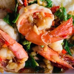 เมนูกุ้ง2 กล่องแถมไข่ดาว 2 ฟอง พิมพ์เมนูได้เลยครับ ไม่รวมสุกี้กับผัดซีอิ้ว