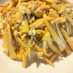 หน่อไม้ผัดไข่