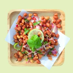 ยำถั่วลิสงทรงเครื่อง