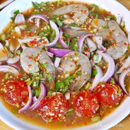 ยำกุ้งสดไข่แดงเค็ม