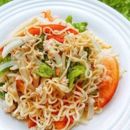 ยำมาม่า