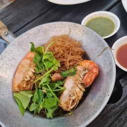 กุ้งอบวุ้นเส้น