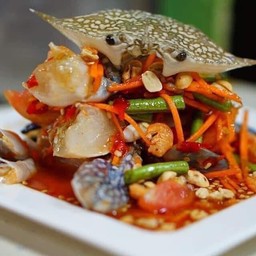 ส้มตำปูม้า 1 ตัว