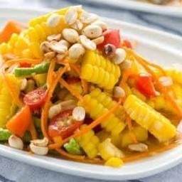 ส้มตำข้าวโพด+ไข่เค็ม