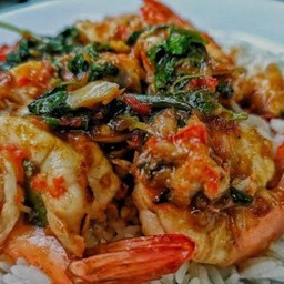 กะเพรากุ้ง