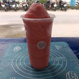 สตอเบอรี่นมสดปั่น