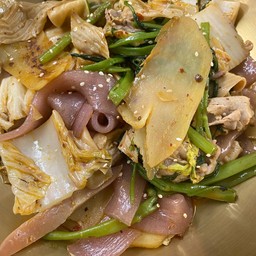 เกาเหลาหมาล่าผัดแห้งหมู
