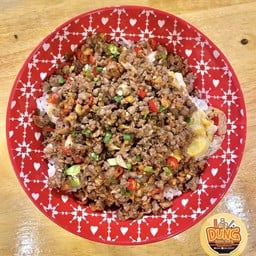 ข้าวด้งเนื้อโคขุนคั่วพริกเกลือ+ไข่เยิ้ม