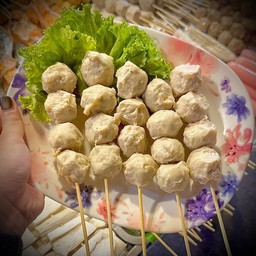 Pork Tendon Meatballs 5 Sticks