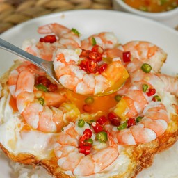 ข้าวดาวกระเทียมกุ้ง