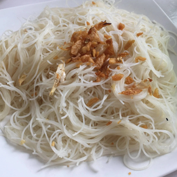 เส้นหมี่ลวก