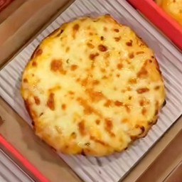 พิซซ่า โอเว่อร์ ชีส Size S