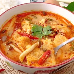 ต้มยำไข่เจียว