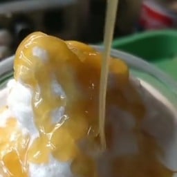 ผลไม้ปั่นสมูทตี้