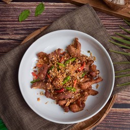 (กับข้าว)หมูทอดพริกขี้หนูสวน