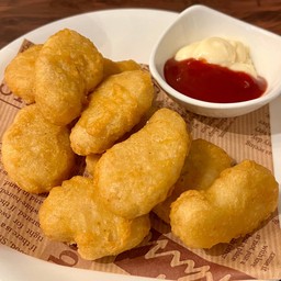 Chicken Nugget (นักเก็ตไก่)