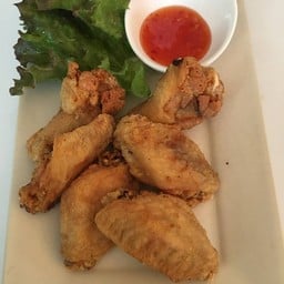 ปีกไก่ทอด