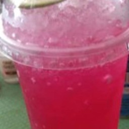 แดงมะนาวโซดา