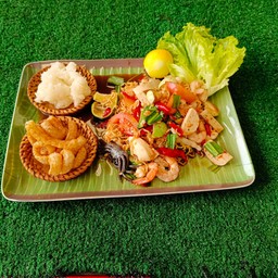 ตำมาม่า