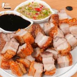 หมูสามชั้นทอดน้ำน้ำปลา