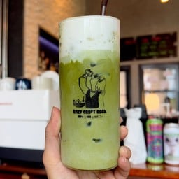 Iced Matcha Latte (มัทฉะลาเต้)