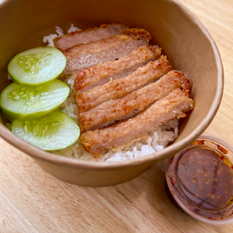 ข้าวหมูทอด น้ำจิัมเเจ่ว