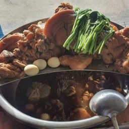 ข้าวขาหมูตามจัย บะหมี่ขาหมู อาหารตามสั่ง สาย5