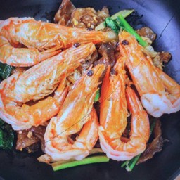 เส้นใหญ่ผัดซีอิ๊วกุ้ง