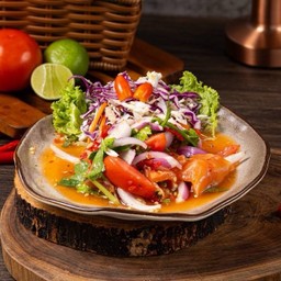 ยำแซลมอน