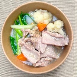 ก๋วยจั๊บญวน สุกี้แห้ง