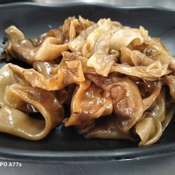 เส้นใหญ่เปล่าๆ