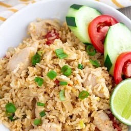 ข้าวผัดหมู