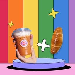 Southern thai milk tea+ shiopan(ขนมปังเกลือ)