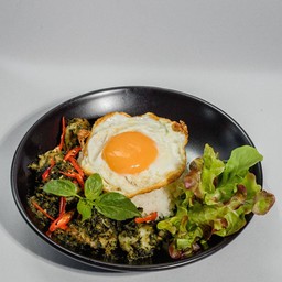 Stir-Fried Shrimp With Sweet Basil Sauce And Fried Egg