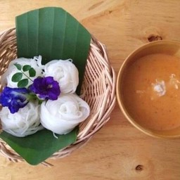 ขนมเส้น+น้ำยาปู